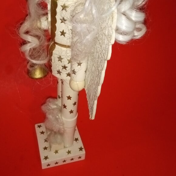 RARE CHRISTMAS VINTAGE 12" INCH ANGEL NUTCRACKER BY THE BOMBAY COMPANY - Picture 9 of 9